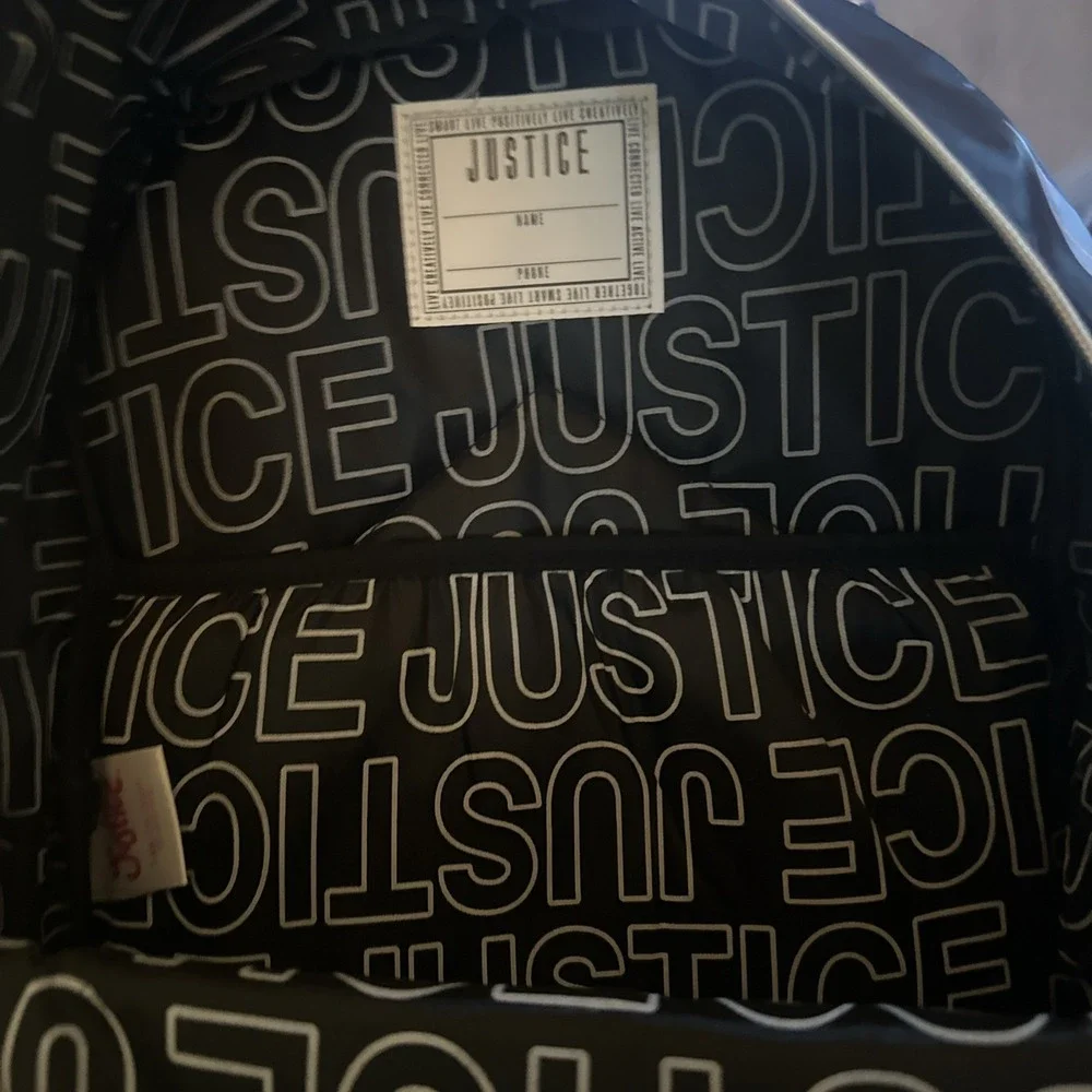 Justice 2004 Exclusive Backpack Paint Splatter  Iridescent Front Pocket 17